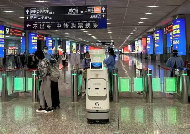 �C�����������C����